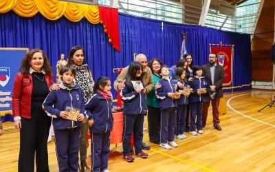 El Instituto de Humanidades Alfredo Silva Santiago Celebra el Hito del Altar Familiar: Fomentando la Espiritualidad en Familia