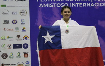 Institutana destaca en Torneo de Karate en Brasil