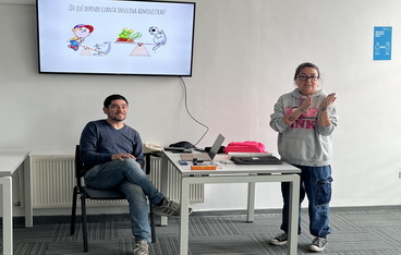 Taller sobre Diabetes Mellitus fortalece conocimientos de docentes y asistentes del 2°B