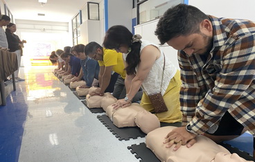 Capacitación y certificación RCP y DEA en el IHC